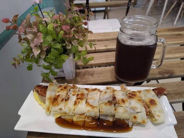 早安 髒小豬 店休請參考FB粉專