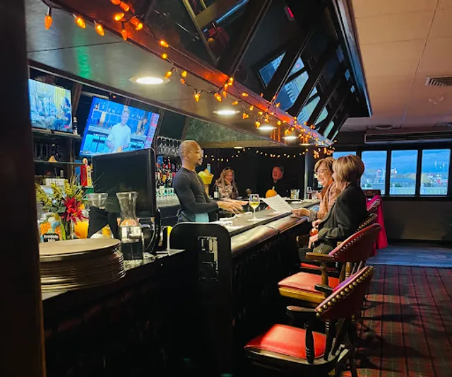 AZO Venue, Lounge & Grill