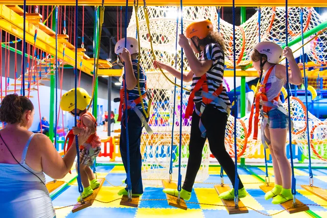 FunZ Trampoline Park