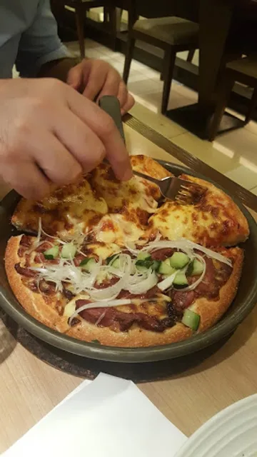 Pizza Hut