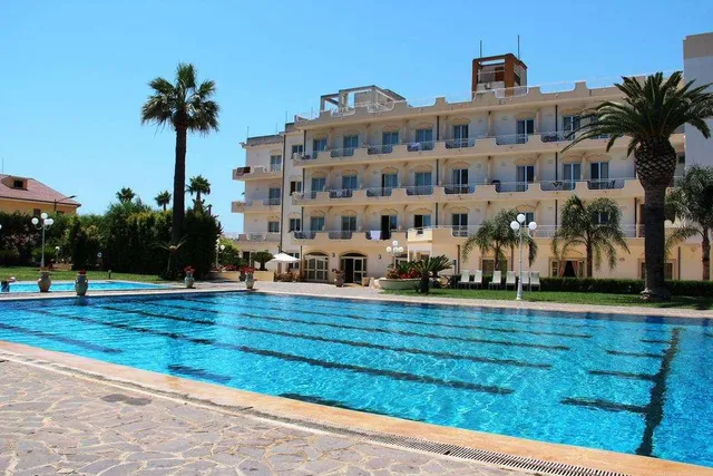 CLUB HOTEL KENNEDY di GE.A.T. s.r.l.