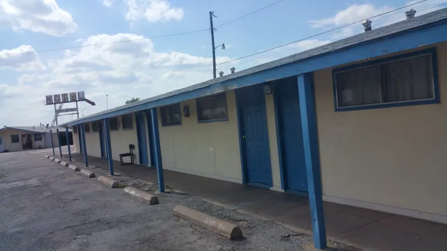 Scotland Park Motel & Apartments