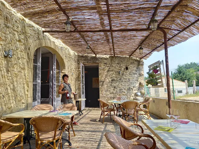 Chez Justine Restaurant