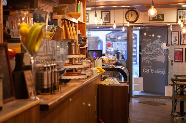 Cafe Edinburgh