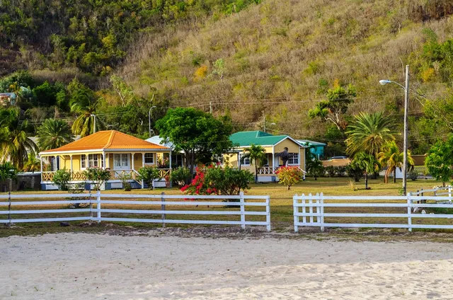 Turner's Beach Cottages