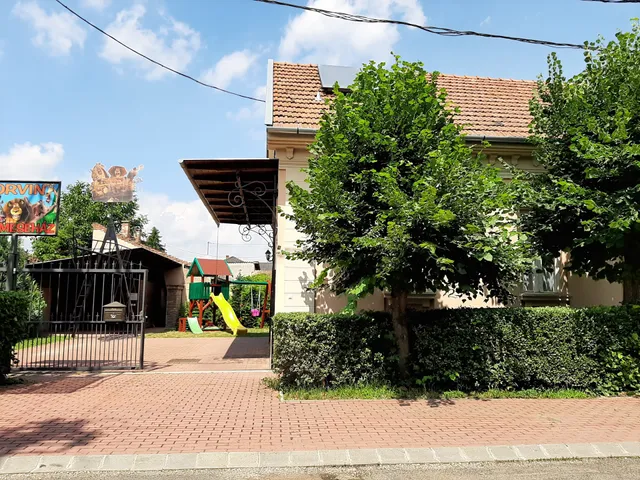 Gyulai Meseház Apartman