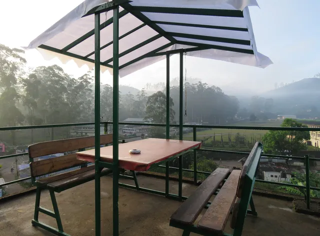 Green View Holiday Inn