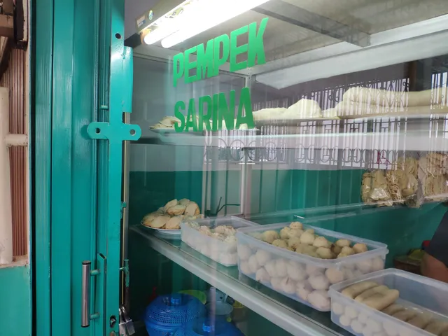 Pempek Sarina