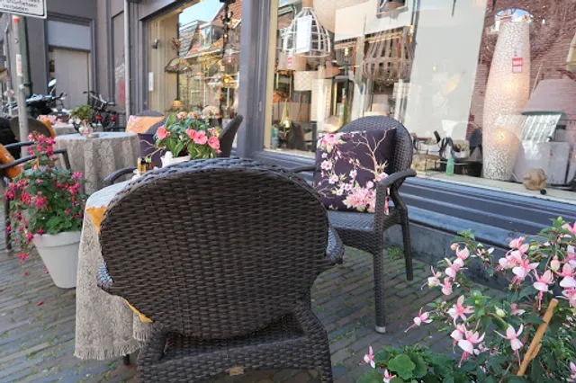 Queens Tearoom Haarlem