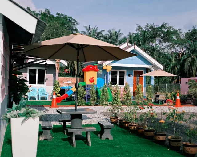 de'LOT1320 Port Dickson