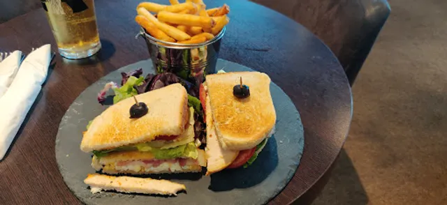 Upper Deck Restaurant