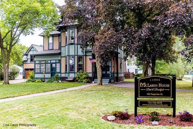 McLaren House Bed & Breakfast