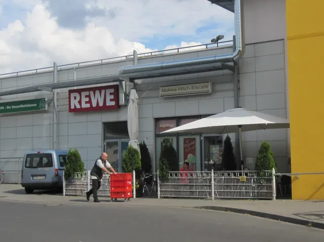 Mokka-Milch-Eiscafé