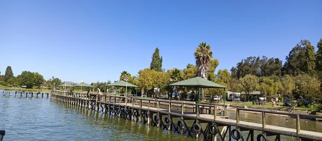 Camping y Cabañas Bello Horizonte