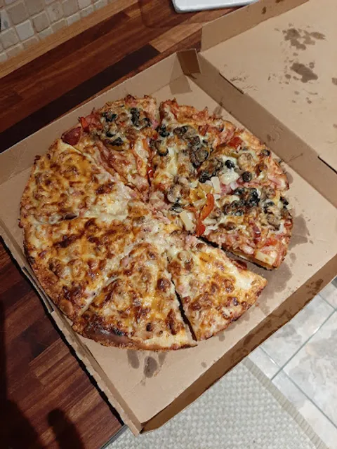 Crustys Pizza & Pasta