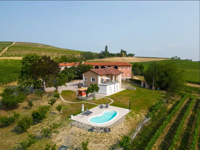 Villa Luxury vista vigneti - piscina idromassagio