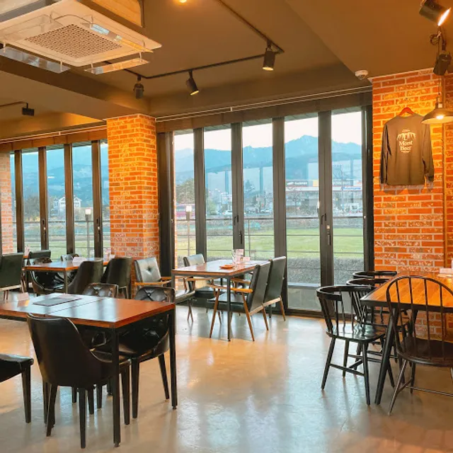 몽트비어(MontBeer)