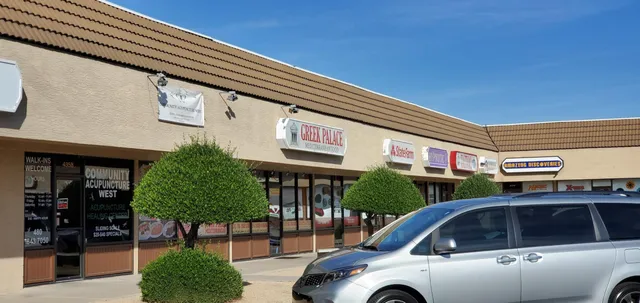 Deer Valley Shopping Center