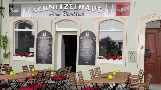 Schnitzelhaus Zum Domblick