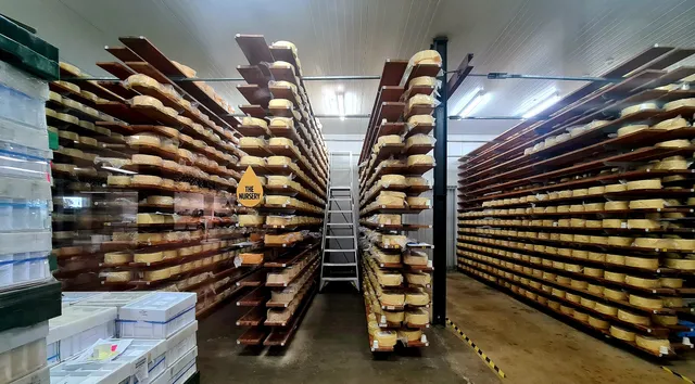 Ashgrove Cheese Dairy Door