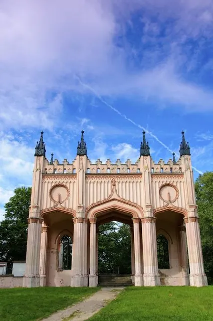 Pac Palace, Dowspuda