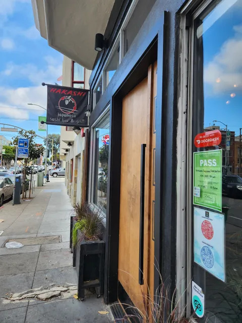 Hakashi Japanese Sushi Bar & Grill