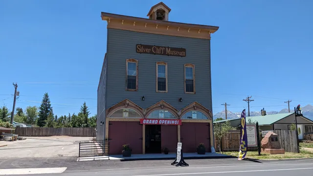 Silver Cliff Museum
