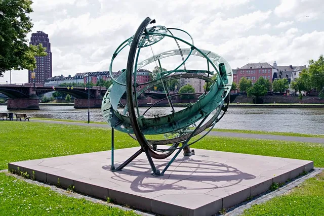 Äquatorialsonnenuhr