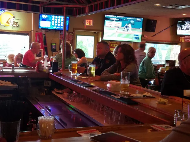 Willard Varsity Club sports bar & grille - Willard, OH