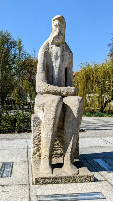 Pomnik Adama Asnyka