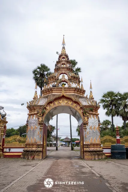 Wat Latthiwan (Wat Kon Tan)