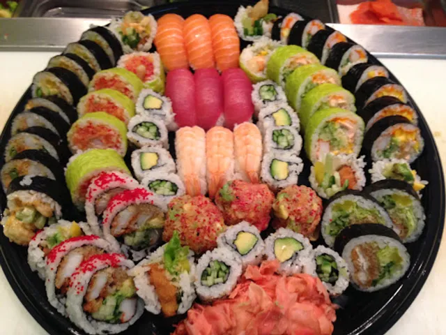 Avocado Sushi Express