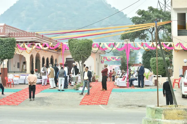 Hotel Neemrana Palace