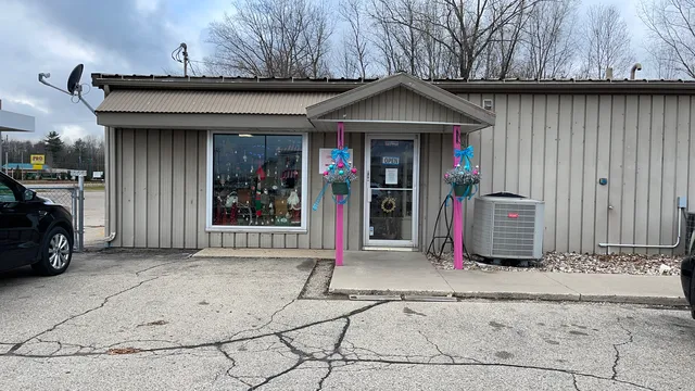 Mimi's Closet & More