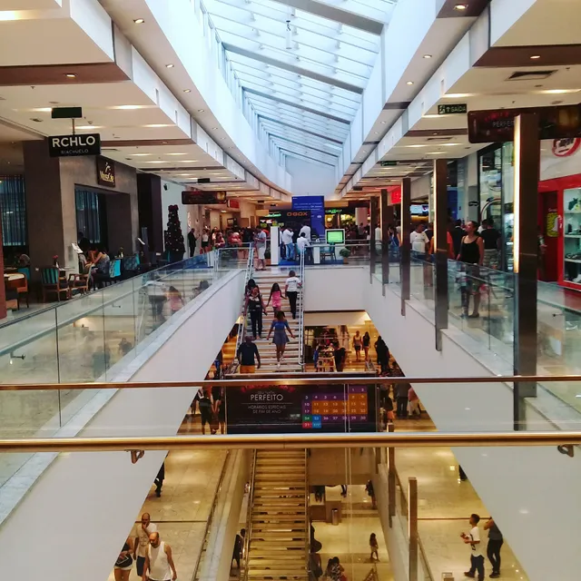 Tiete Plaza Shopping Mall