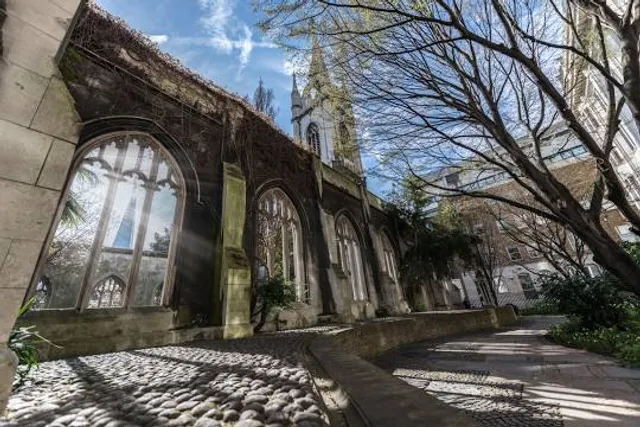 St Dunstan in the East Church Garden