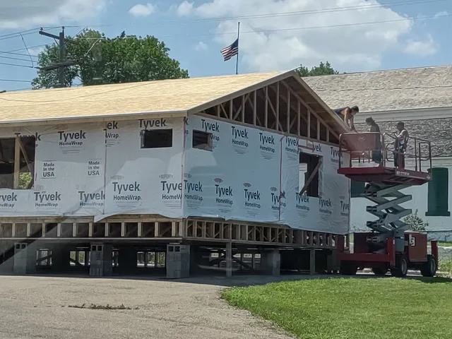 Cankdeska Cikana Community College