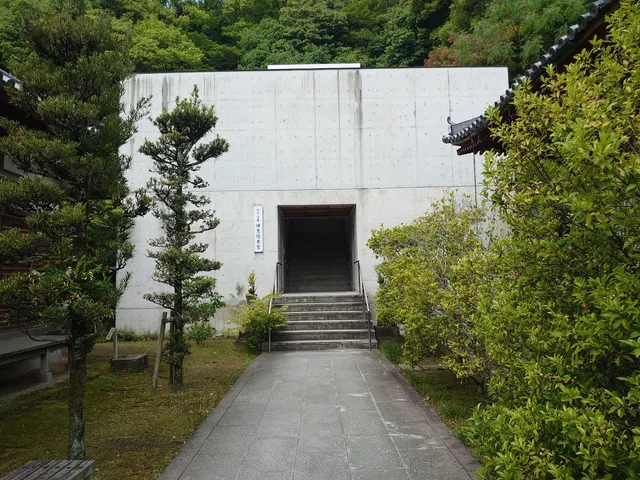 Jinnein Temple