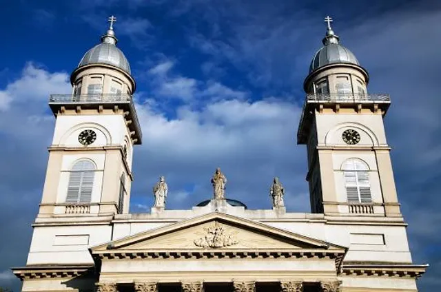 Satu Mare Chain Church