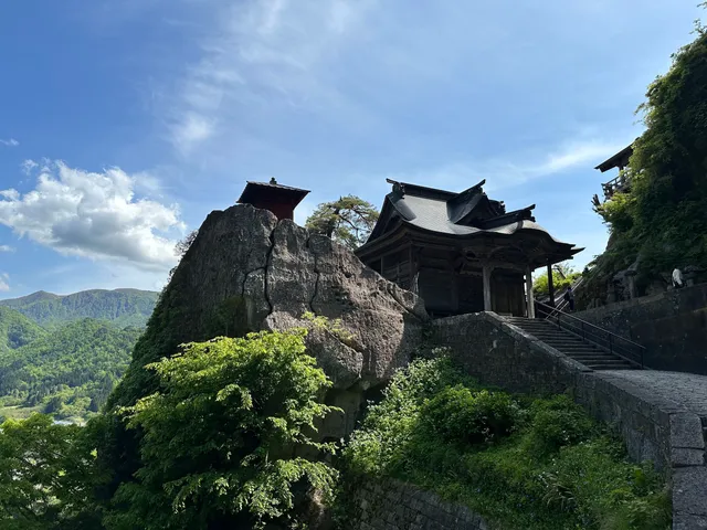 Godaidō (Pavilion of the Five Masters)