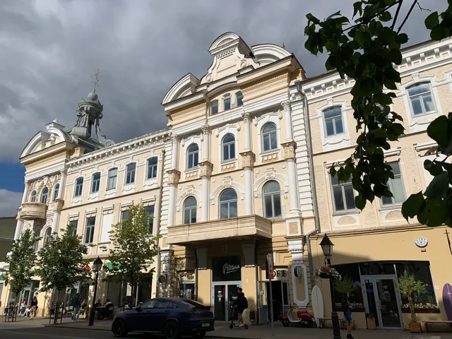 Chernoyarovskiy Passazh