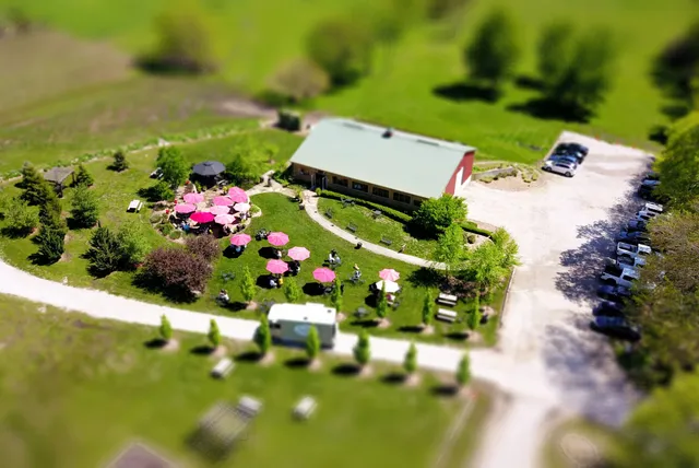 Somerset Ridge Vineyard & Winery