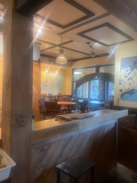 Johnny's Heist Pizza & BBQ