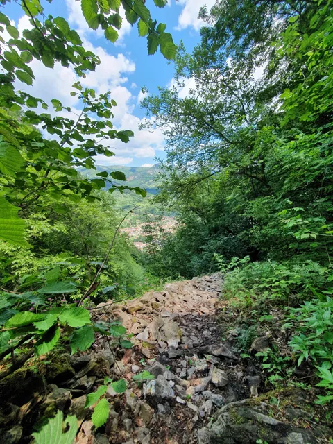 Opasen Zab Shelter and Viewing Platform