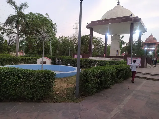 Buddha Park, Indra Nagar
