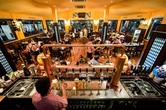 Ristorante Pizzeria CavallinoMatto e Lowengrube