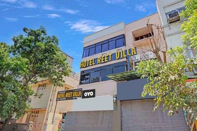 OYO Flagship Hotel Reet Villa