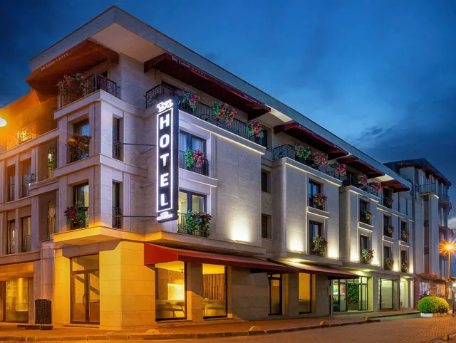 Lenus Hagia Sophia Hotel.