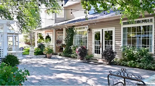 Clarion Gardens Venue