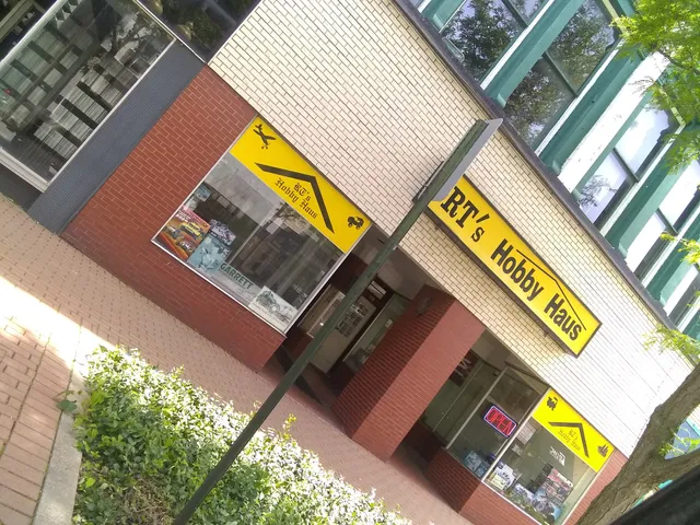 R T's Hobby Haus